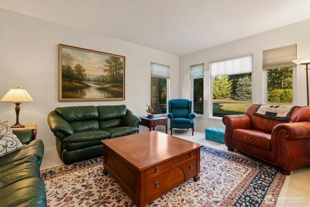 14239 229th Avenue NE, Woodinville, WA 98077