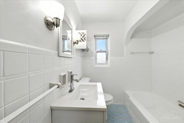 2919 Temple Avenue, Cincinnati, OH 45211