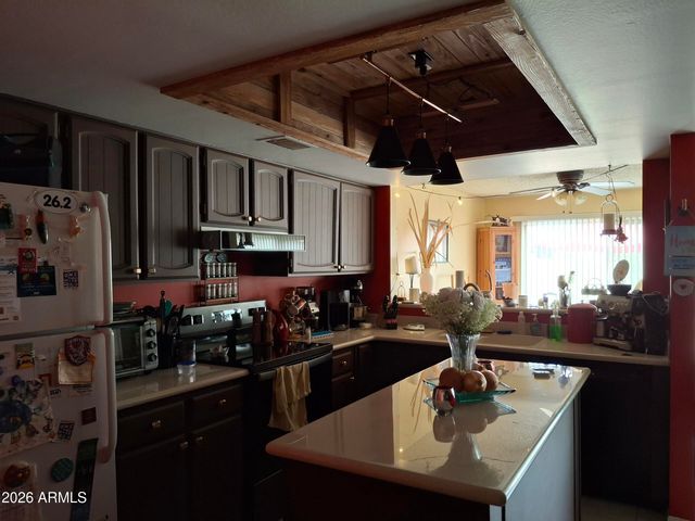 6408 W BECKER Lane, Glendale, AZ 85304