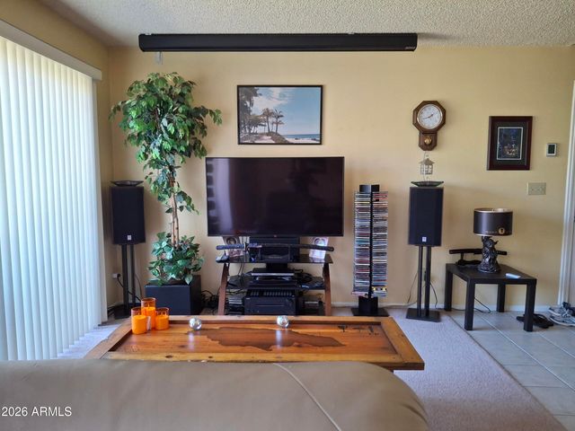 6408 W BECKER Lane, Glendale, AZ 85304