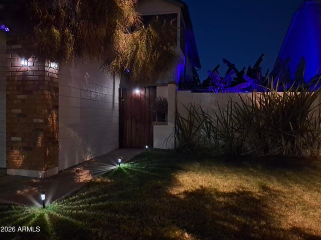 6408 W BECKER Lane, Glendale, AZ 85304
