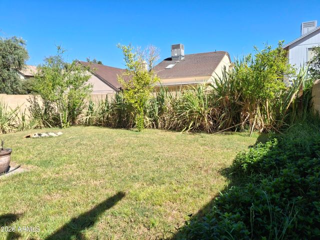 6408 W BECKER Lane, Glendale, AZ 85304