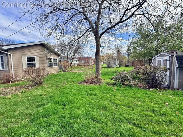 2571 Herber Drive, Port Huron, MI 48060
