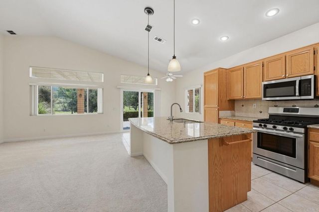 8899 Tobira Drive, Escondido, CA 92026