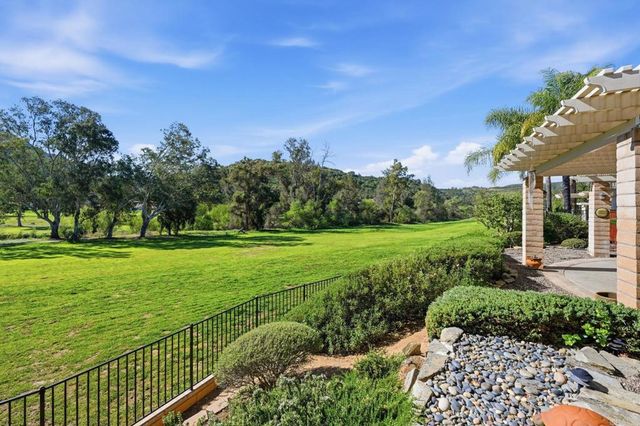 8899 Tobira Drive, Escondido, CA 92026