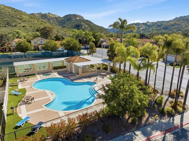 8899 Tobira Drive, Escondido, CA 92026