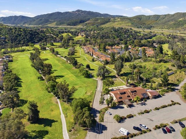 8899 Tobira Drive, Escondido, CA 92026