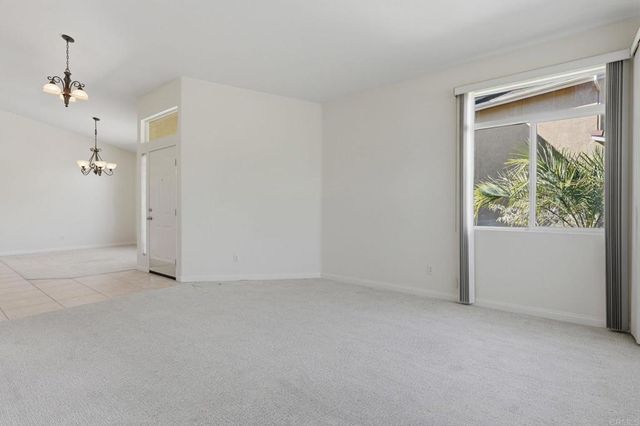 8899 Tobira Drive, Escondido, CA 92026