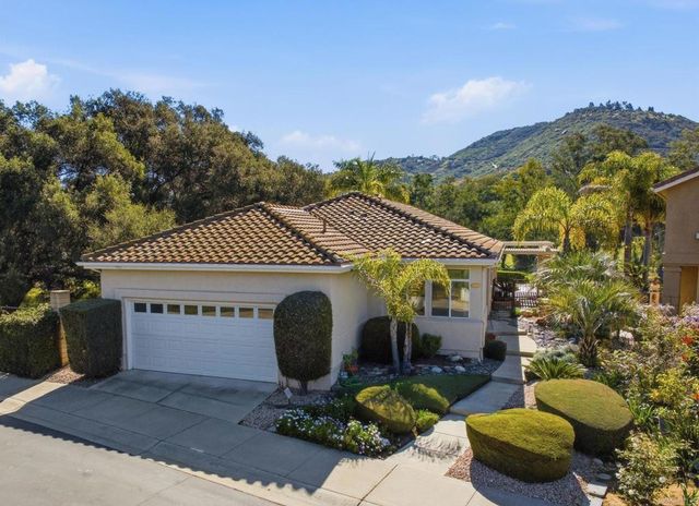 8899 Tobira Drive, Escondido, CA 92026