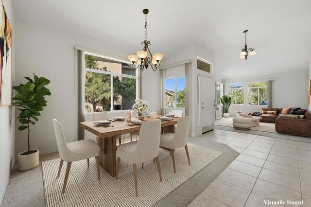 8899 Tobira Drive, Escondido, CA 92026