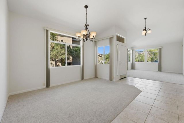 8899 Tobira Drive, Escondido, CA 92026