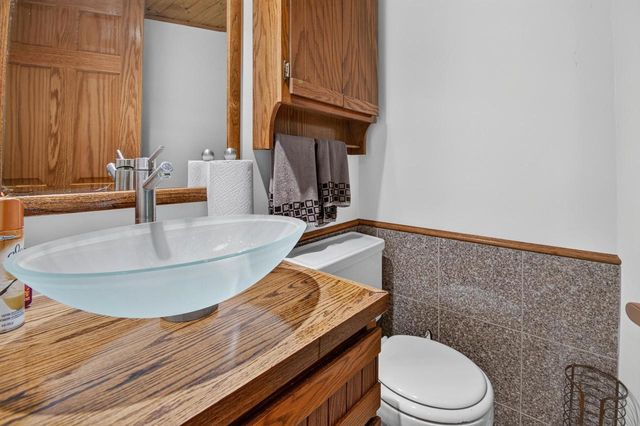 33940 Lagoon DRIVE, Burlington, WI 53105