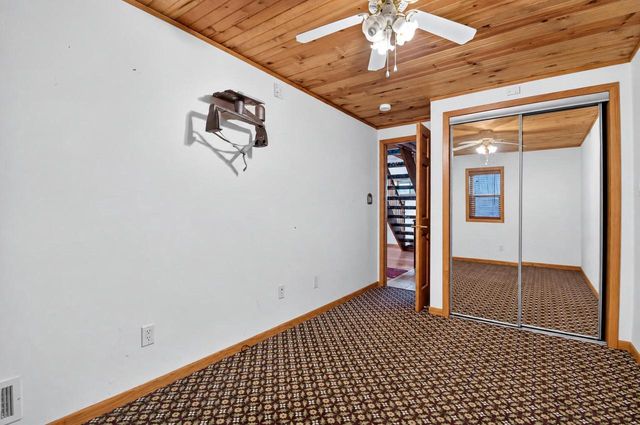 33940 Lagoon DRIVE, Burlington, WI 53105