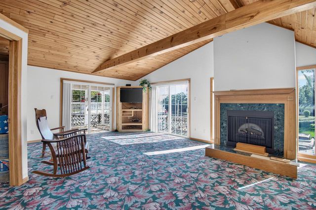 33940 Lagoon DRIVE, Burlington, WI 53105