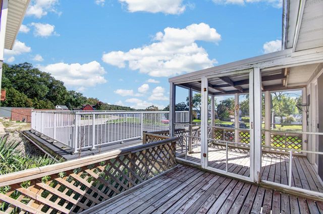 33940 Lagoon DRIVE, Burlington, WI 53105