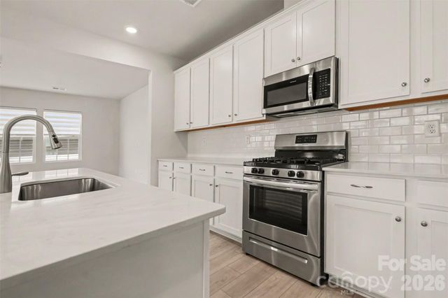 13905 Castle Nook Drive, Charlotte, NC 28273