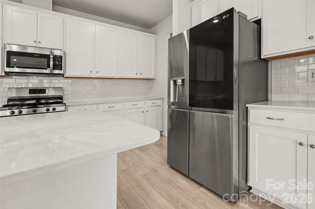 13905 Castle Nook Drive, Charlotte, NC 28273