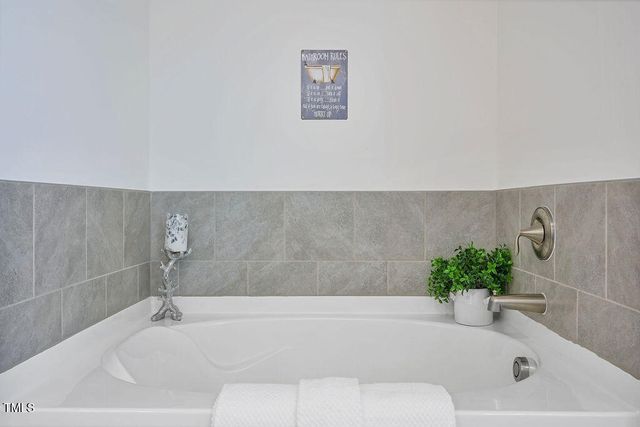 1305 Addison Lake Street, Fuquay Varina, NC 27526