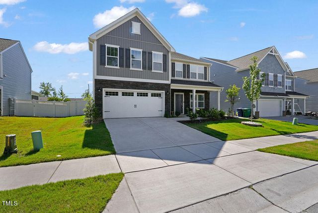 1305 Addison Lake Street, Fuquay Varina, NC 27526