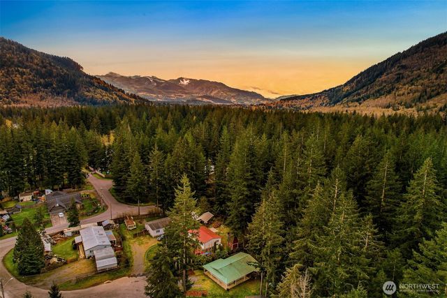 6159 Cedar Lane, Maple Falls, WA 98266