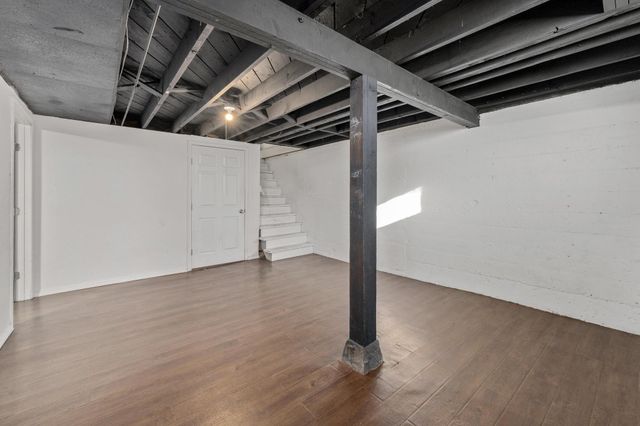 6124 E Harry St, Wichita, KS 67218