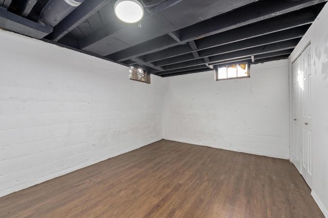 6124 E Harry St, Wichita, KS 67218