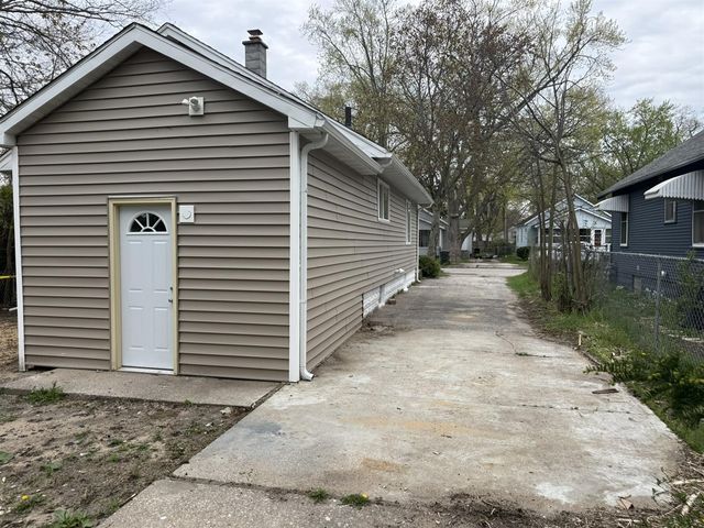 1152 Kampenga Avenue, Muskegon, MI 49442
