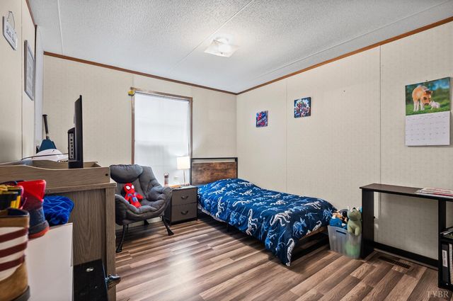 1809 Narrow Passage Road, Spout Spring, VA 24593