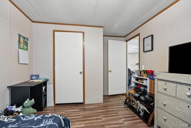 1809 Narrow Passage Road, Spout Spring, VA 24593