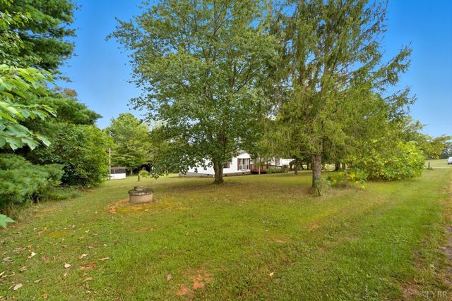 1809 Narrow Passage Road, Spout Spring, VA 24593