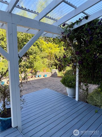2675 Wilson Street, Port Townsend, WA 98368