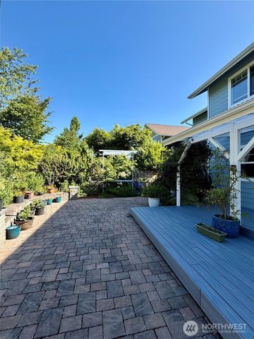 2675 Wilson Street, Port Townsend, WA 98368