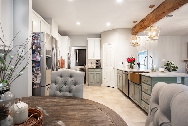 10520 Stoneside Trail, Fort Worth, TX 76244