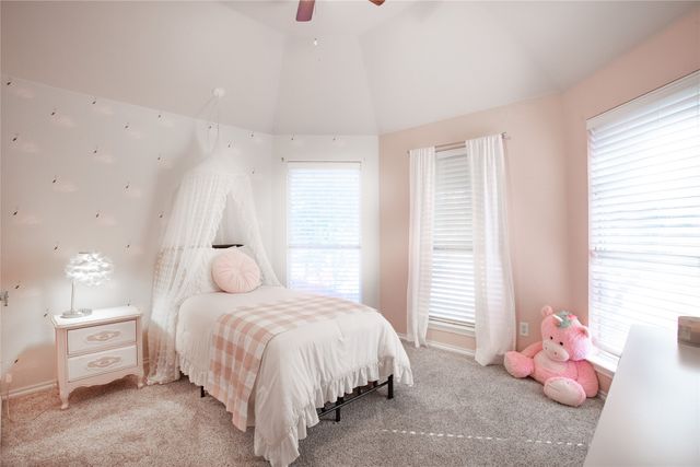 10520 Stoneside Trail, Fort Worth, TX 76244