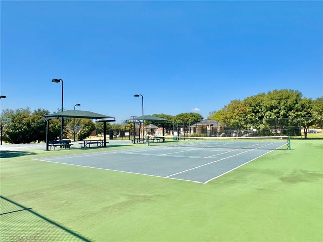 10520 Stoneside Trail, Fort Worth, TX 76244