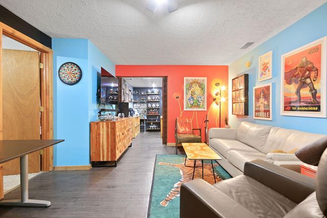 3900 N MEYERSON DR, Columbia, MO 65202
