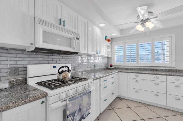 1847 SHORE DRIVE S 419, South Pasadena, FL 33707