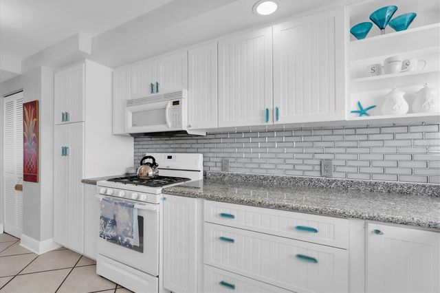 1847 SHORE DRIVE S 419, South Pasadena, FL 33707