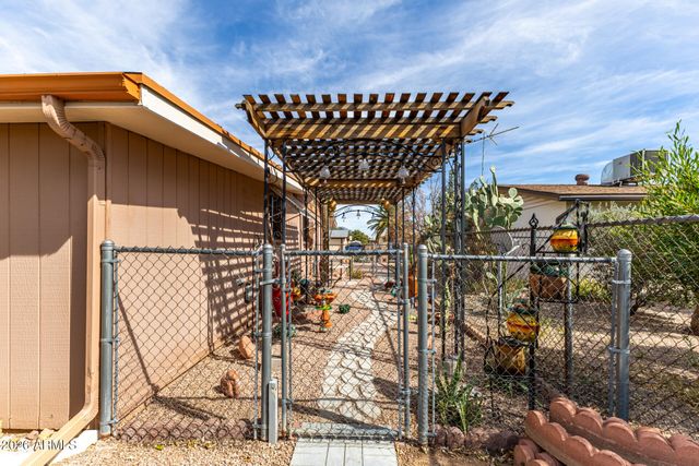 1144 S MAIN Drive, Apache Junction, AZ 85120