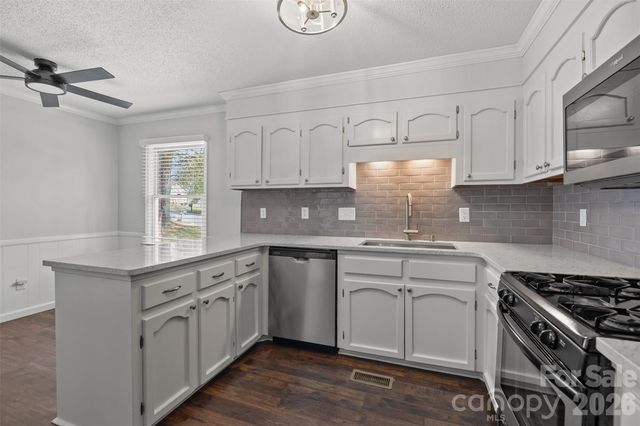 1735 Windyrush Lane, Gastonia, NC 28054