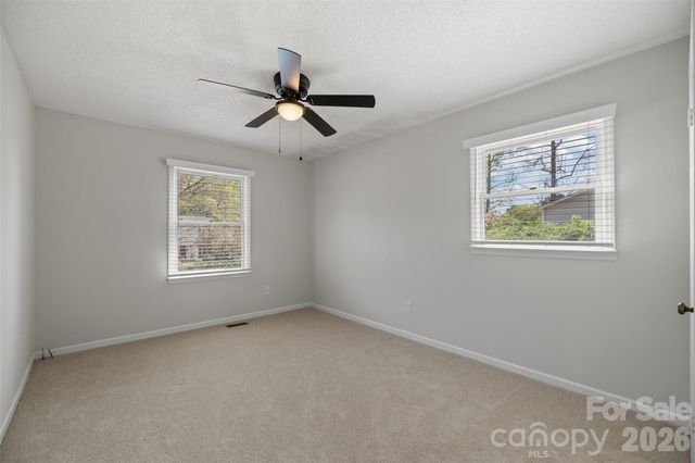 1735 Windyrush Lane, Gastonia, NC 28054