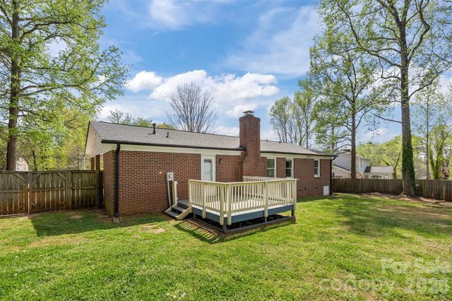 1735 Windyrush Lane, Gastonia, NC 28054