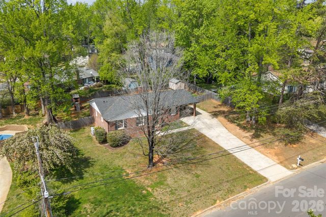 1735 Windyrush Lane, Gastonia, NC 28054