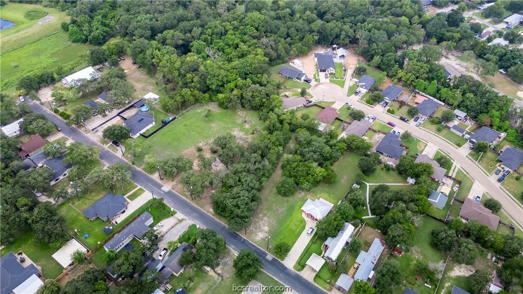 1700 Cottonwood Street, Bryan, TX 77803 — photo 5