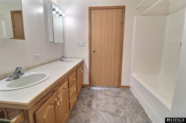 519 29th Circle, Fremont, NE 68025