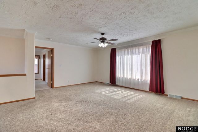 519 29th Circle, Fremont, NE 68025