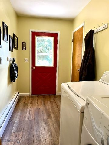 6235 Leonard Street, Manhattan, MT 59741