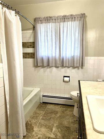 6235 Leonard Street, Manhattan, MT 59741