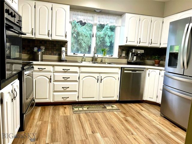 6235 Leonard Street, Manhattan, MT 59741