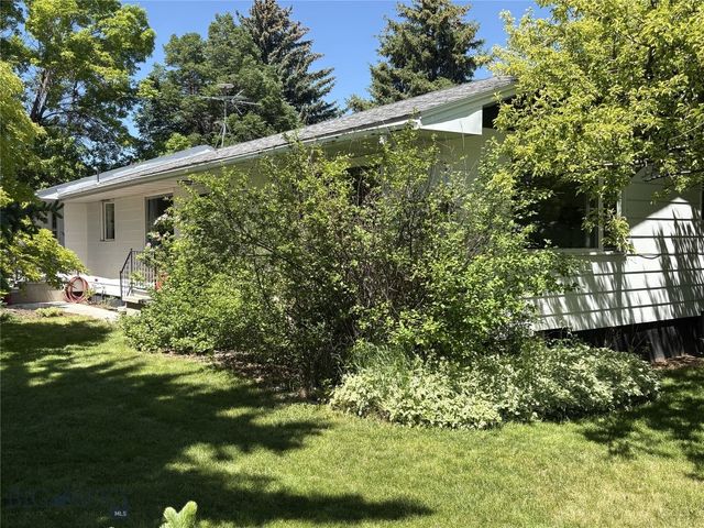 6235 Leonard Street, Manhattan, MT 59741
